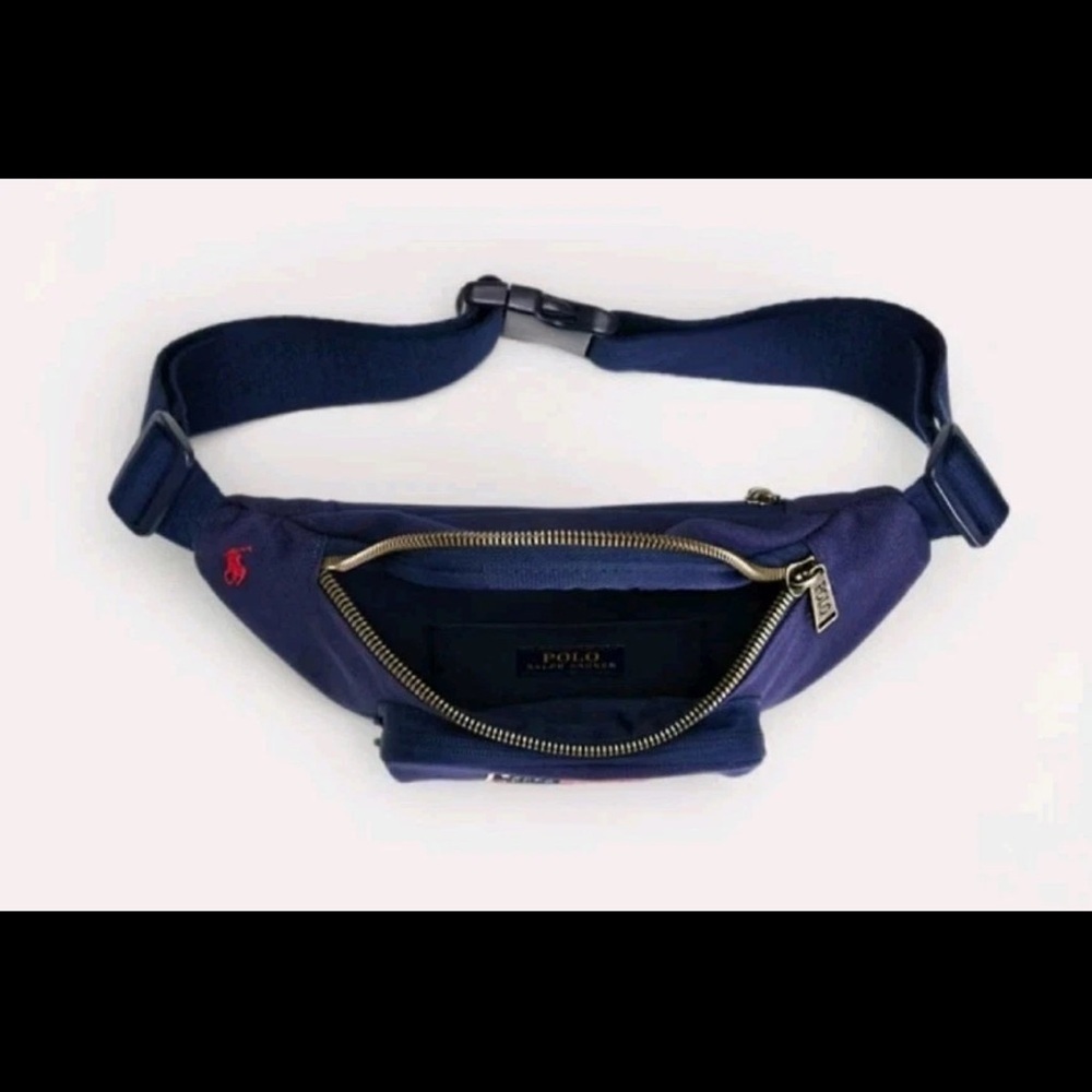 Polo Ralph Lauren Fanny Pack Waist Pack Navy Blue US Flag Patch 3 Pocket - NWT - Picture 3 of 13